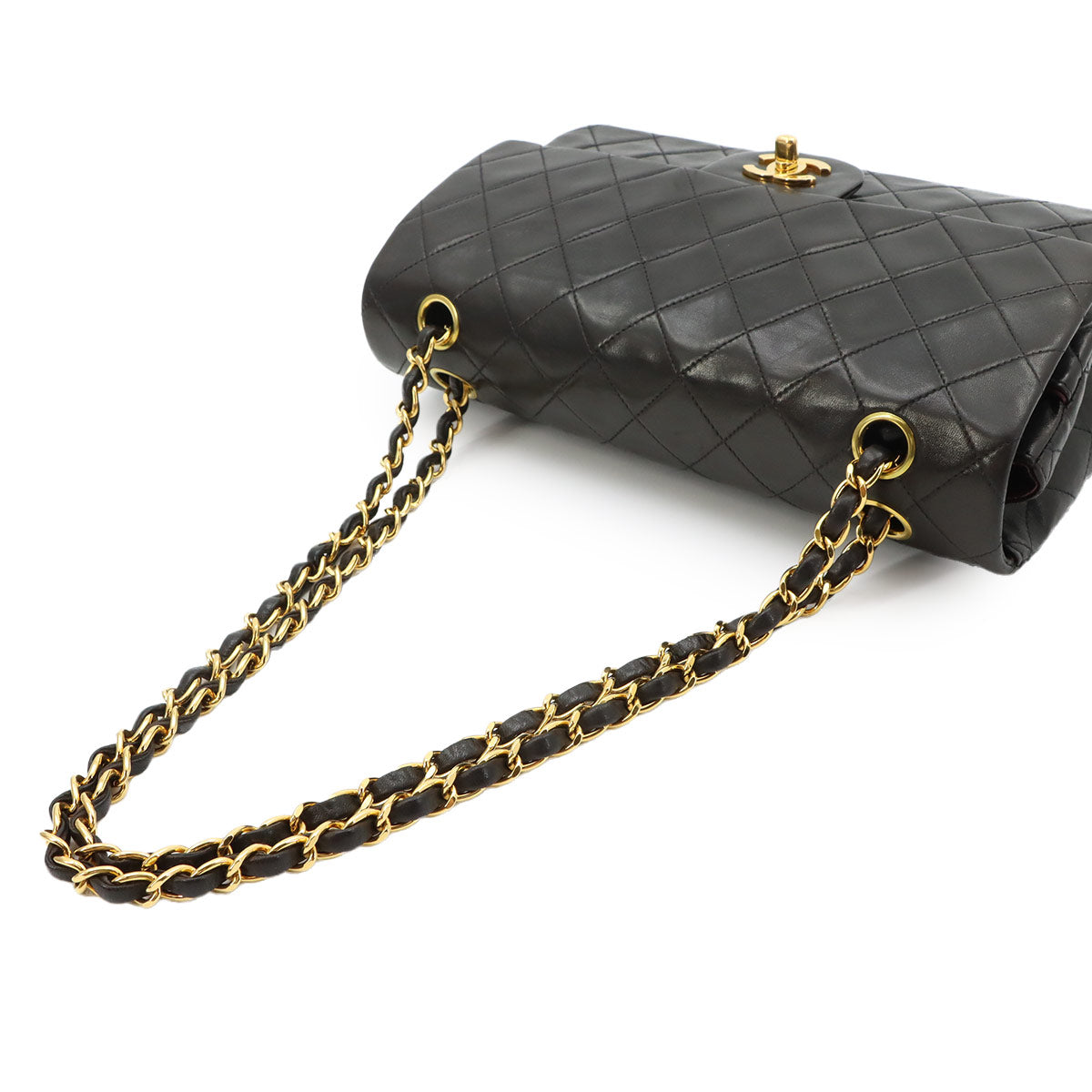 Matelasse 25 Chain Shoulder Bag Leather Black A01112 11.12
