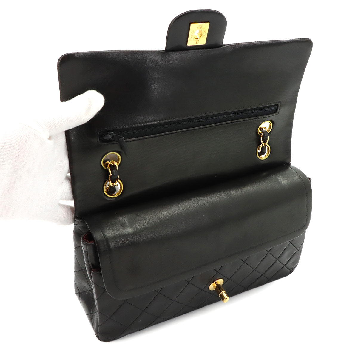 Matelasse 25 Chain Shoulder Bag Leather Black A01112 11.12