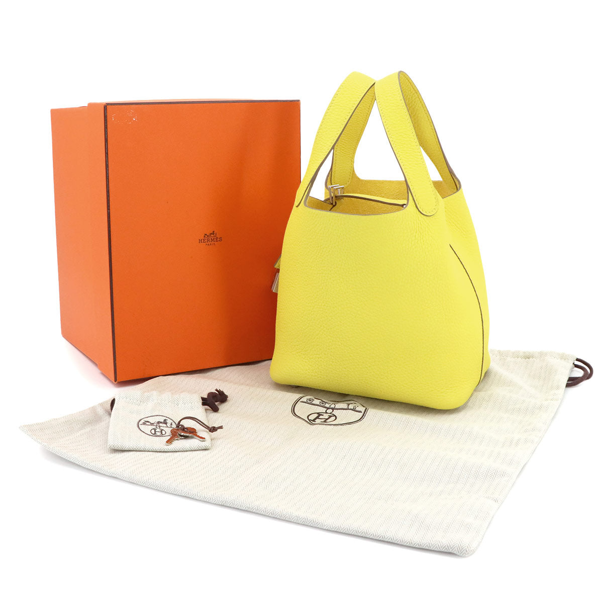 Picotin Lock PM 18 Hand Bag Taurillon Clemence Lime