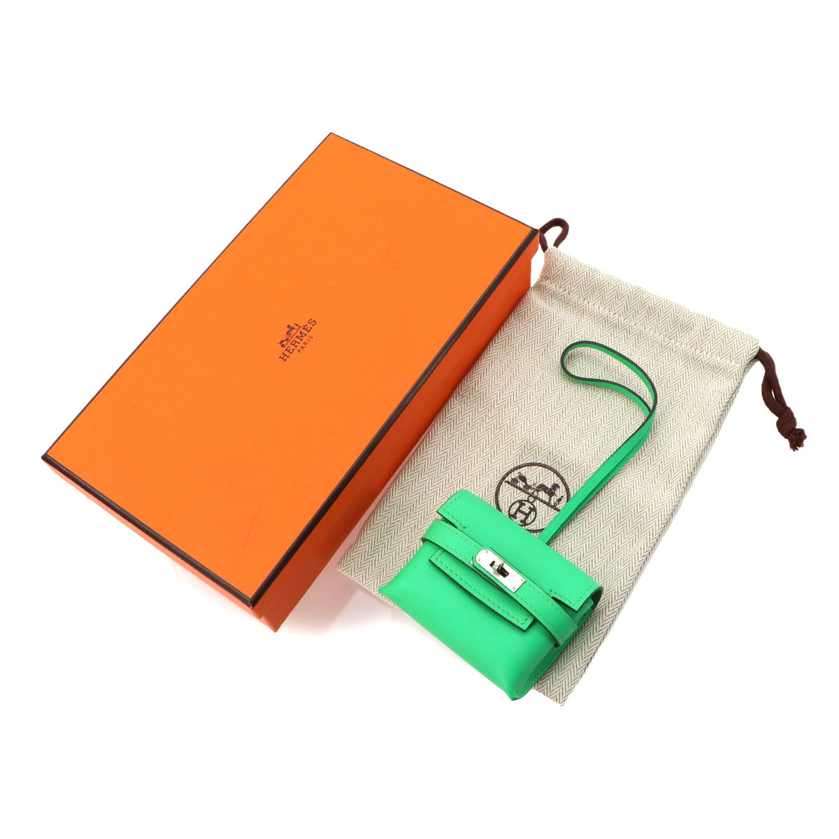 Kelly Festival Bag Charm Veau Swift Vert comics