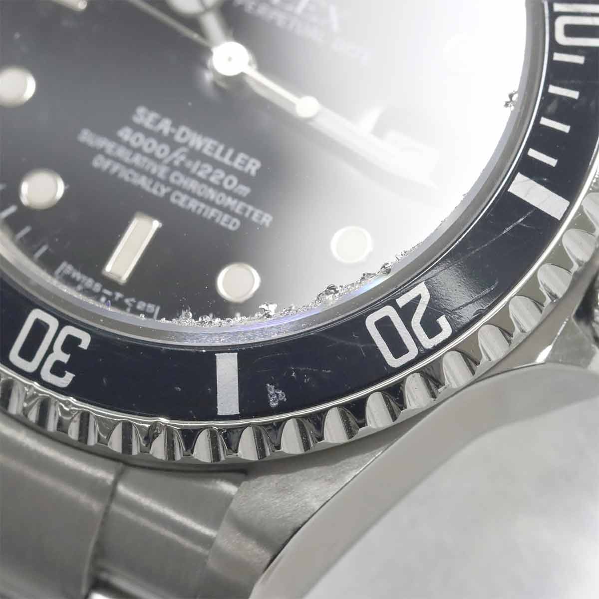 Sea-Dweller 16600 Serial R Date Automatic Black Dial Mens Watch