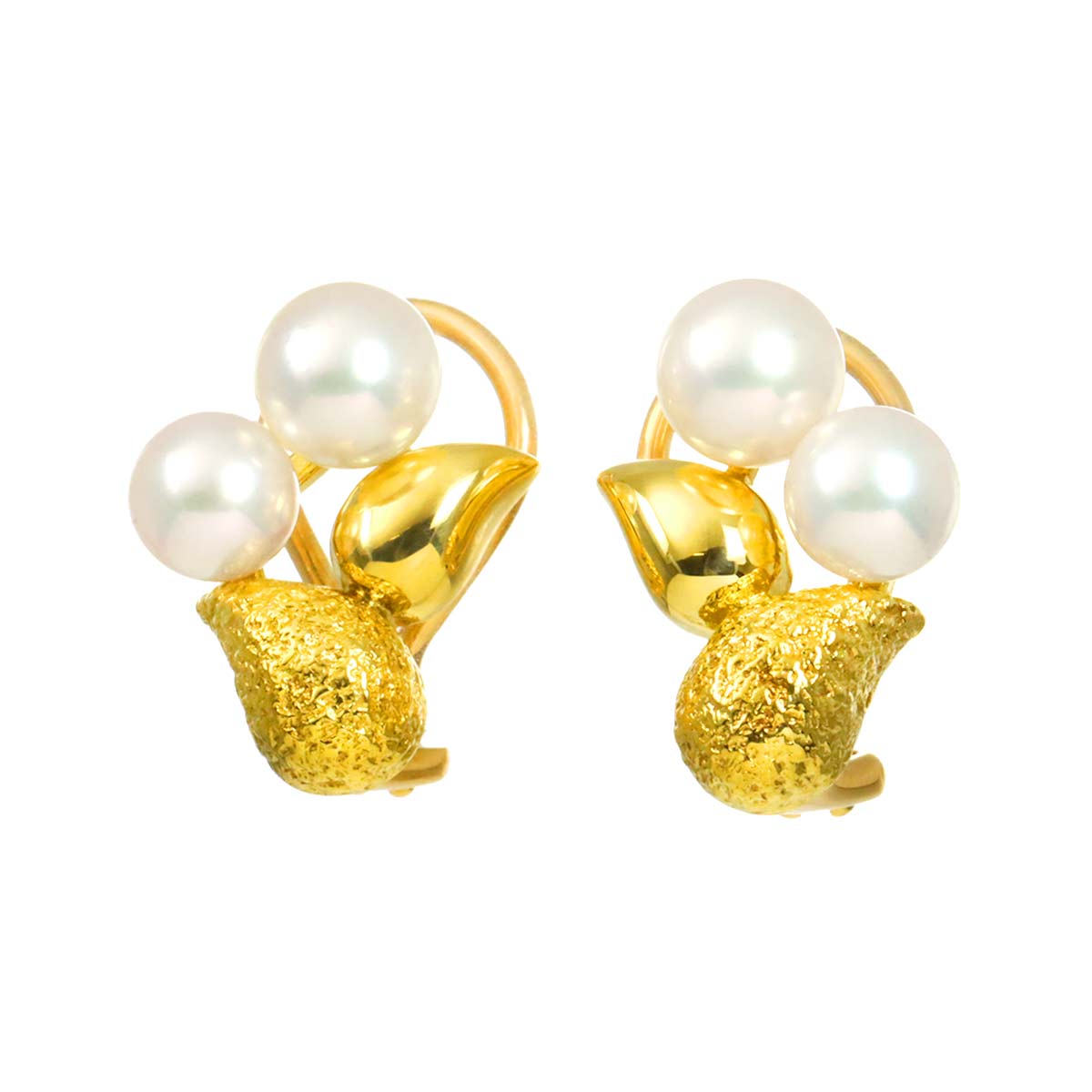 Akoya Pearl 5.8-6.2mm Earrings Clip on 18K Yellow Gold 750