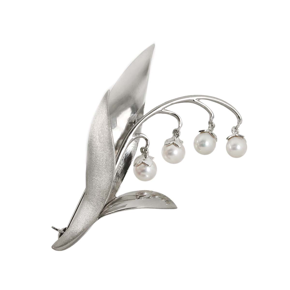 Akoya Pearl 5.7-4.7mm Brooch 14K WG 585
