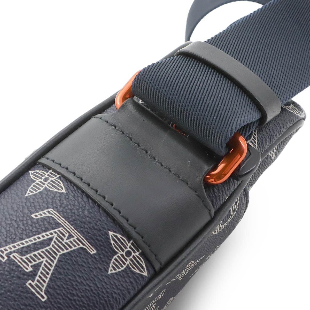 Monogram Ink Upside down Danube PM Shoulder Bag M43678