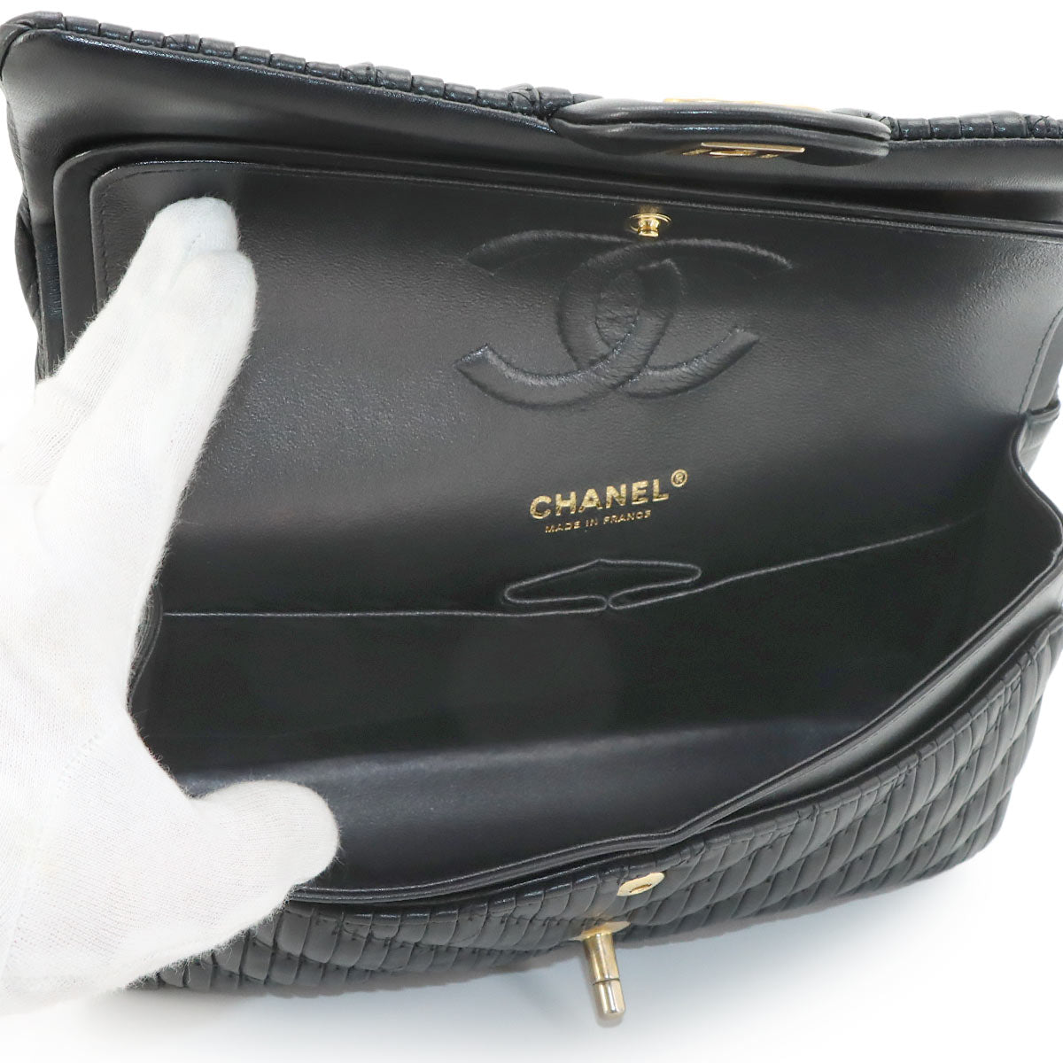 Chevron V Stitch Chain Shoulder Bag Leather Black Purse