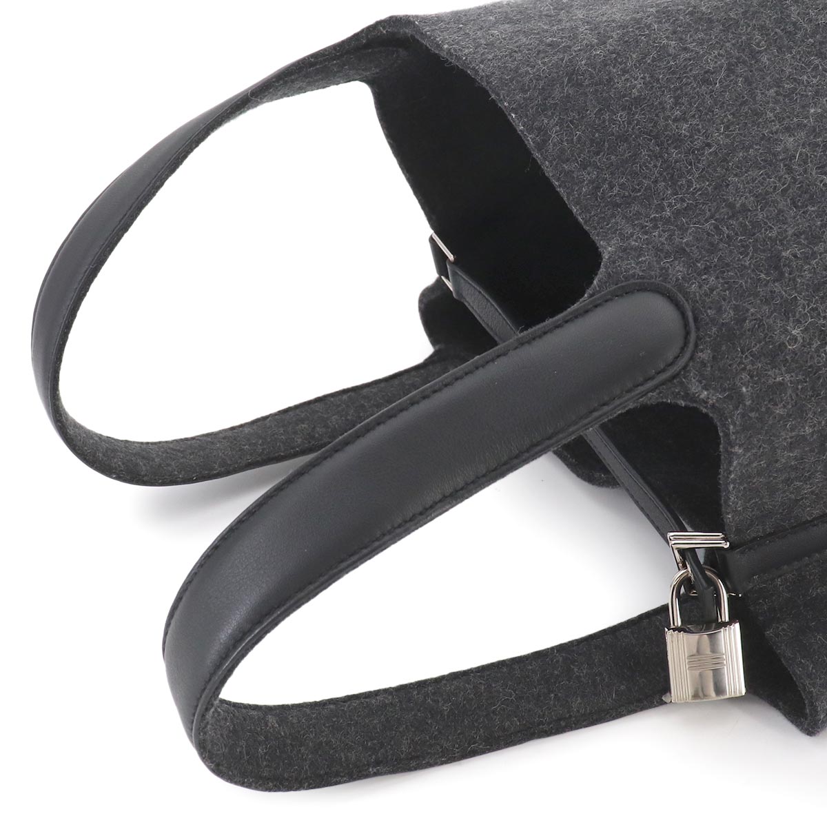 Picotin Lock MM Hand Bag Felt Veau Swift Graphite Black