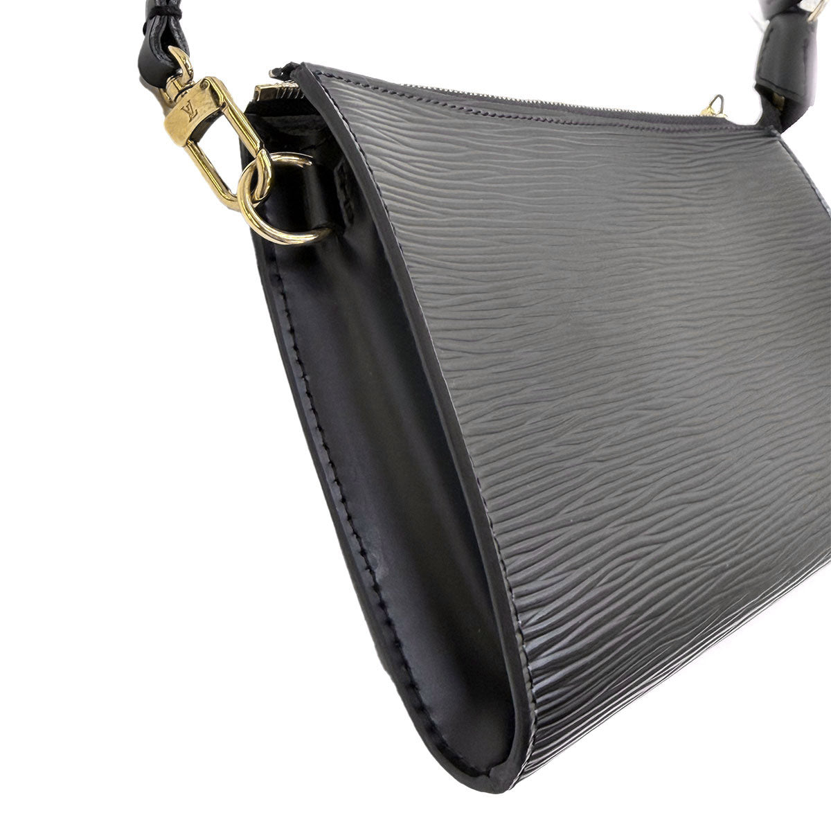 Epi Pochette Accessoires Hand Bag Black M52942