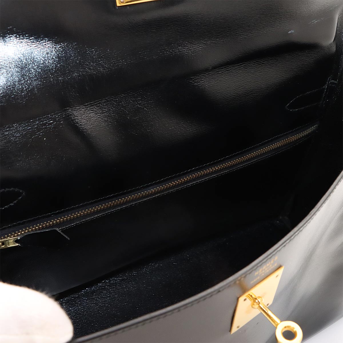 Kelly 32 Box calf Black Hand Shoulder Bag Vintage Purse