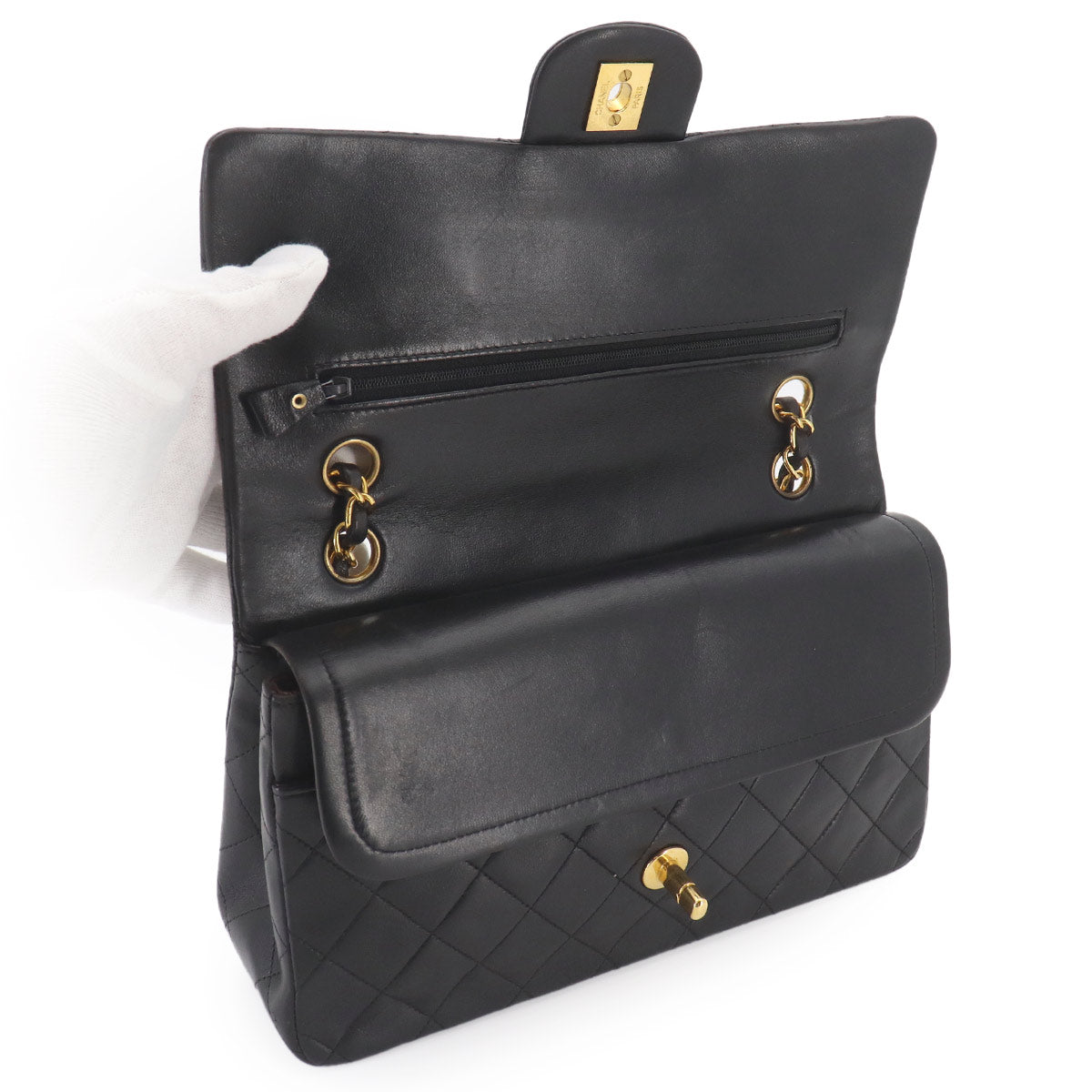 Matelasse 25 Chain Shoulder Bag Leather Black A01112 Vintage