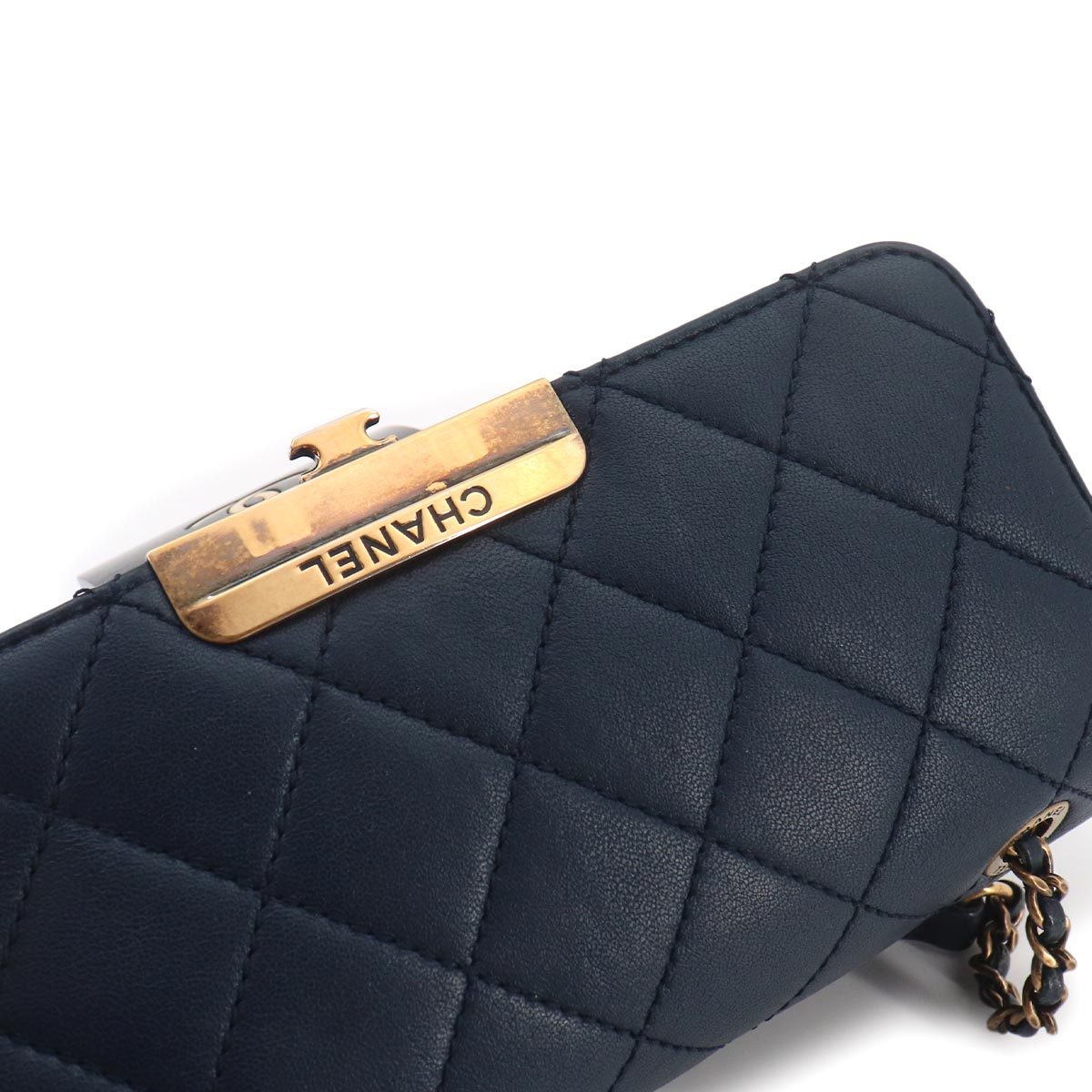 Beauty Lock Chain Shoulder Bag Leather Navy A93221