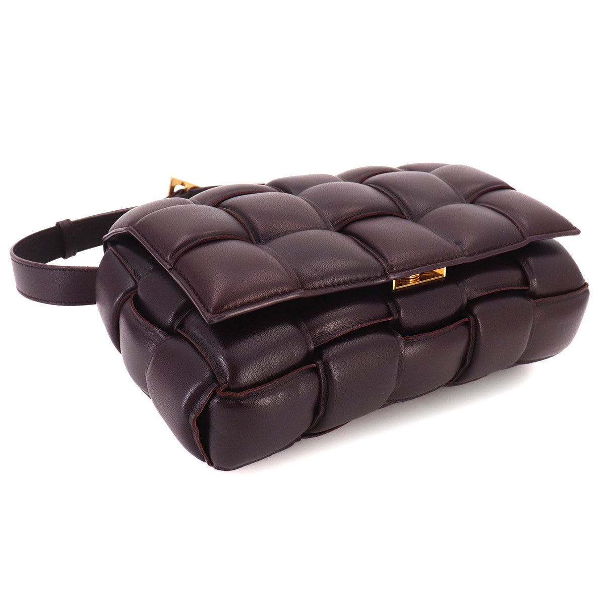 Intrecciato Padded Cassette Shoulder Bag Purple 591970