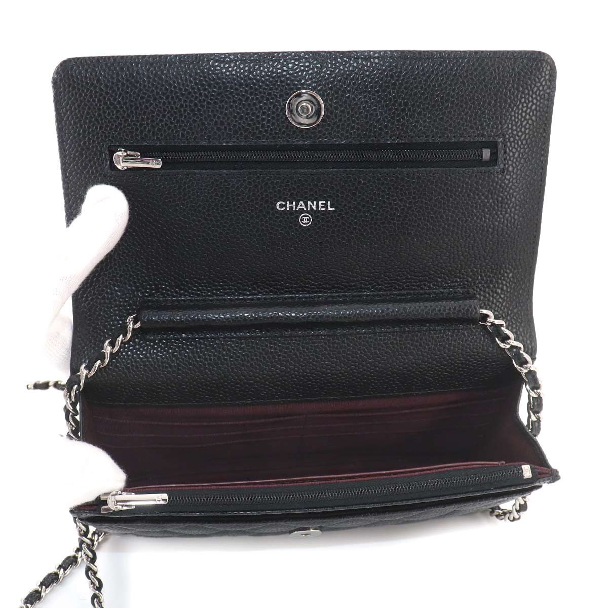 Matelasse Classic Chain Wallet Leather Black AP0250