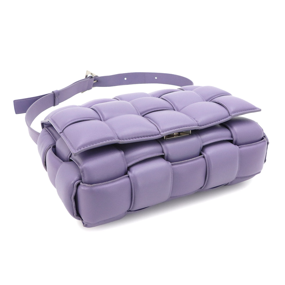 Intrecciato Padded Cassette Shoulder Bag Purple 591970
