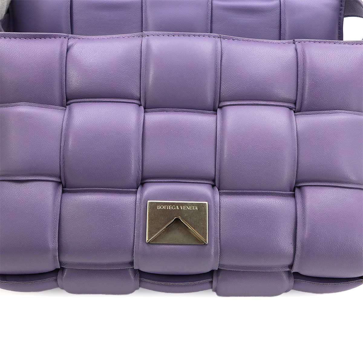 Intrecciato Padded Cassette Shoulder Bag Purple 591970