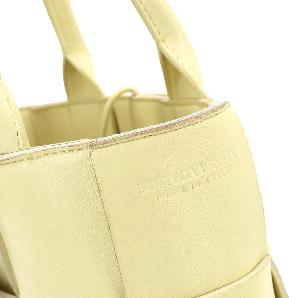 Intrecciato Candy Arco Tote Shoulder Bag Leather