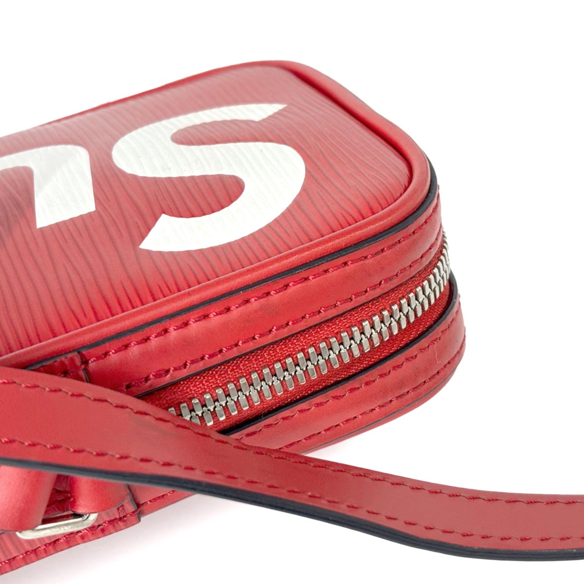 Epi Danube PPM Shoulder Bag Leather Red M53434