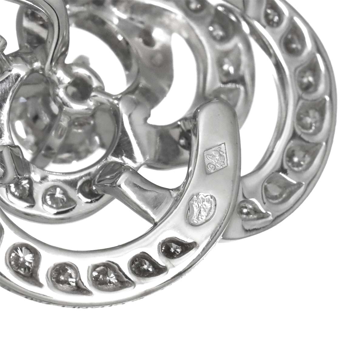 Camelia Necklace MM Diamond 18K White Gold 750