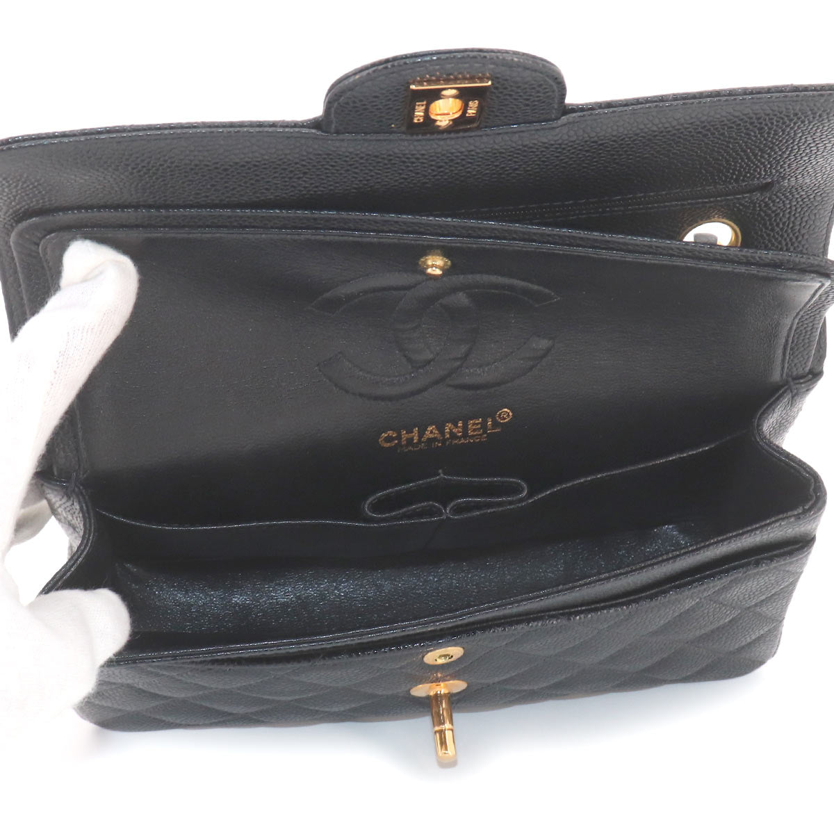 Matelasse 23 Chain Shoulder Bag Leather Black A01113