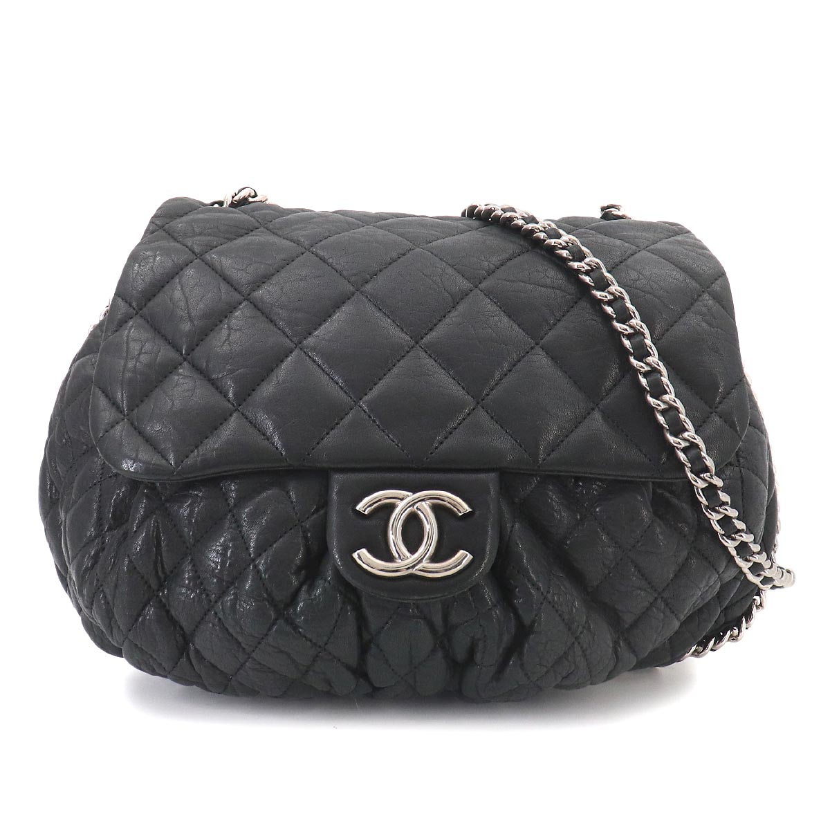 Matelasse Chain Around Shoulder Bag Leather Black