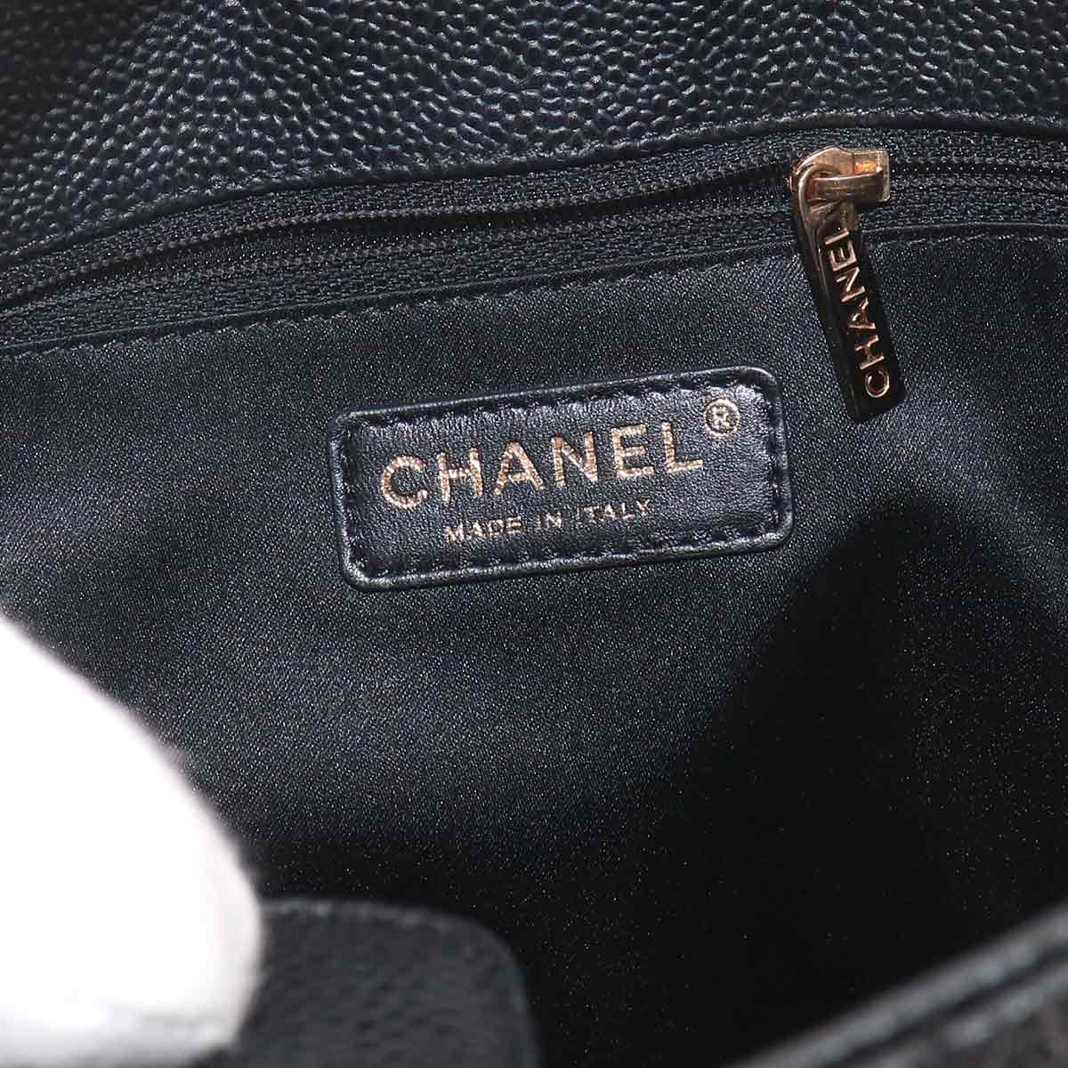Matelasse PST Chain Tote Bag Leather Black A20994