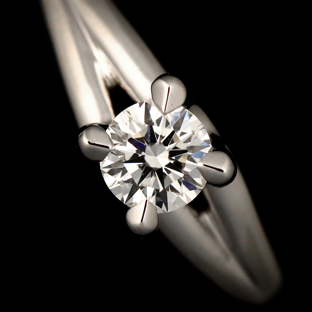 Liens Diamond 0.26ct F/VVS2/EX Ring Pt size3.75-4(US)