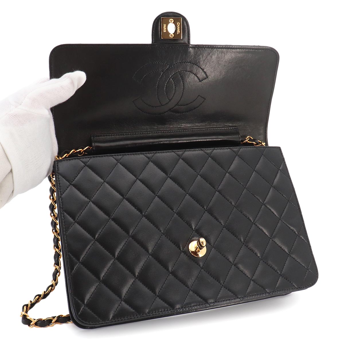 Matelasse Chain Shoulder Bag Leather Black Vintage