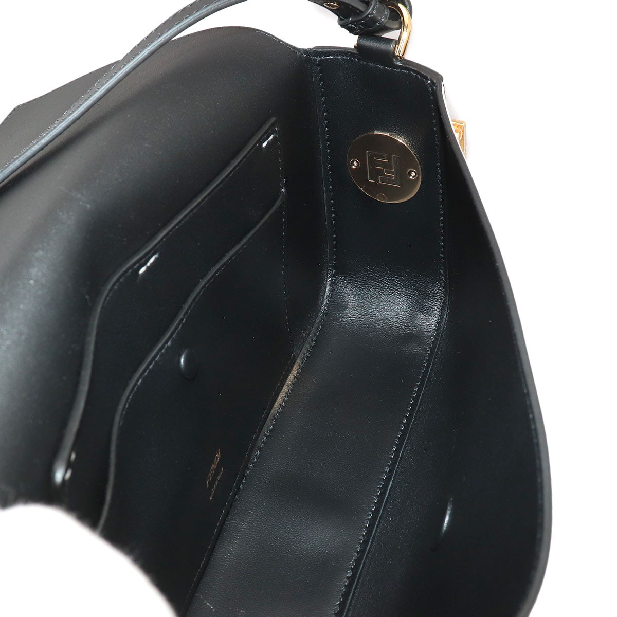 Bucket Twist Hand Shoulder Bag Leather White Black 8BR821