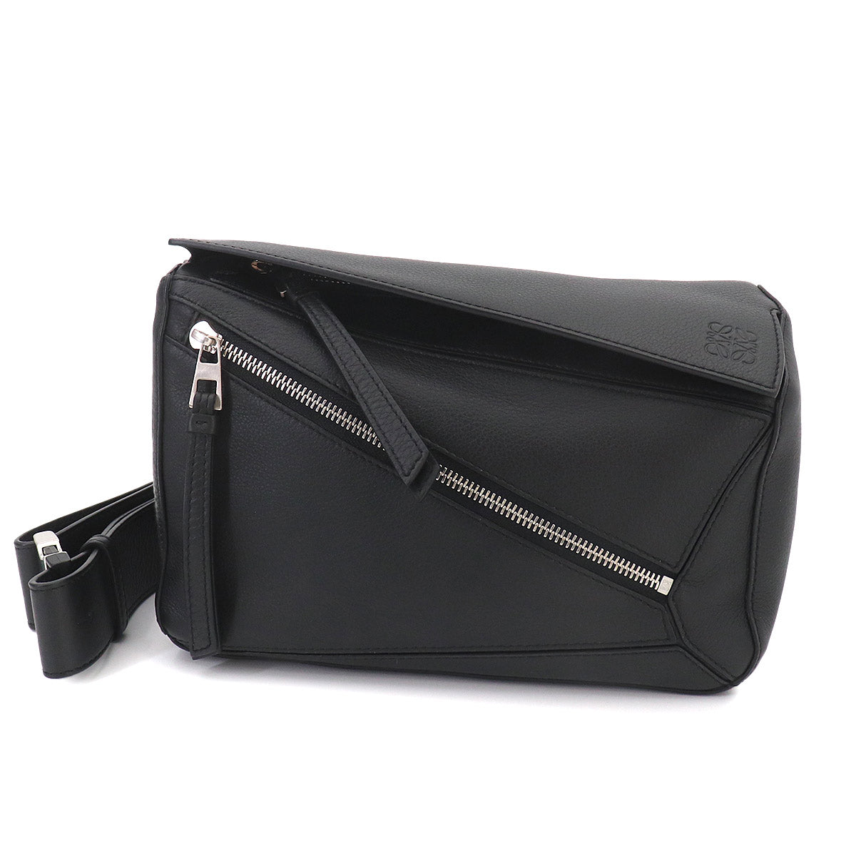 Pazzle Edge Small BumBag Leather Black B510P35X09 Crossbody Bag