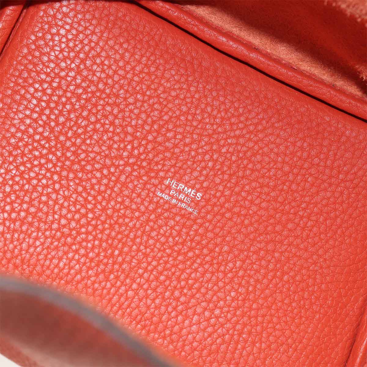 Picotin Lock PM Hand Bag Taurillon Clemence Terre Battue Purse