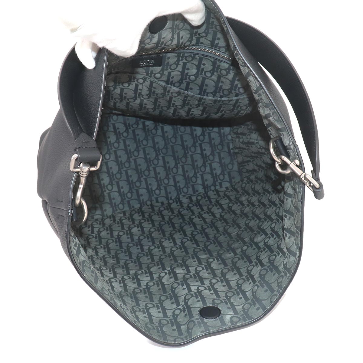 Safari Tote Bag Leather Black 1ESSH187UMJ Purse
