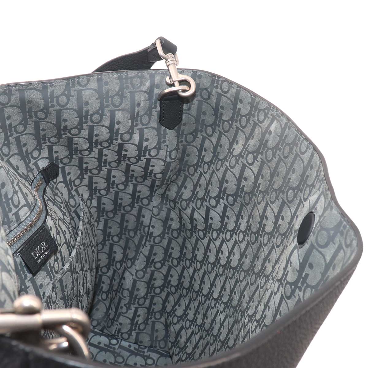 Safari Tote Bag Leather Black 1ESSH187UMJ Purse