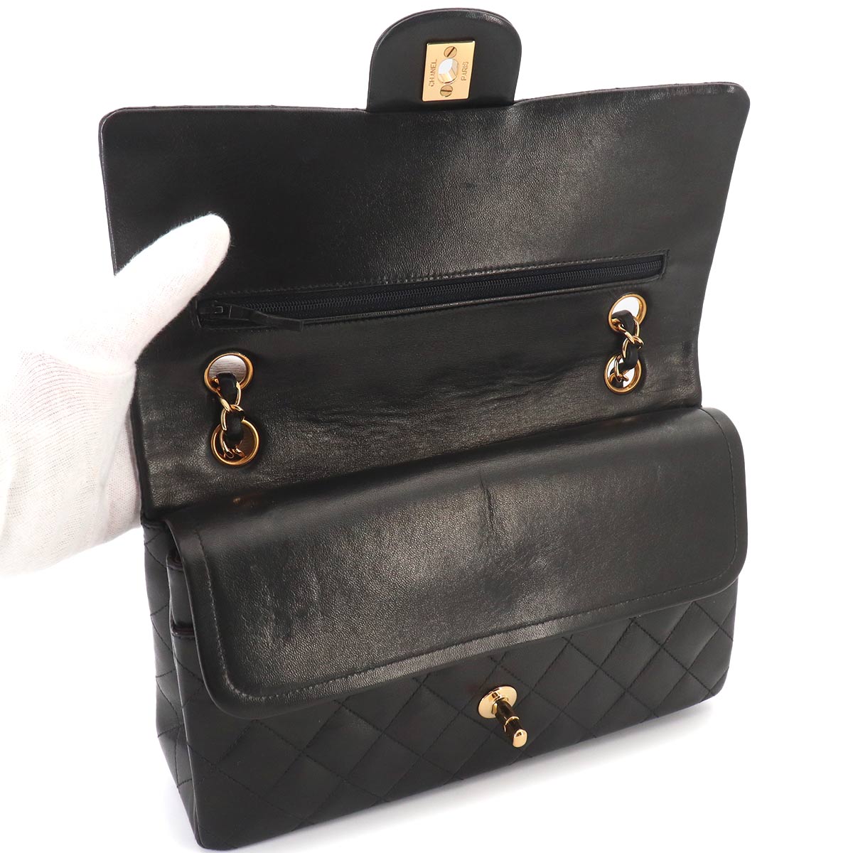 Matelasse 25 Chain Shoulder Bag Leather Black A01112 Vintage