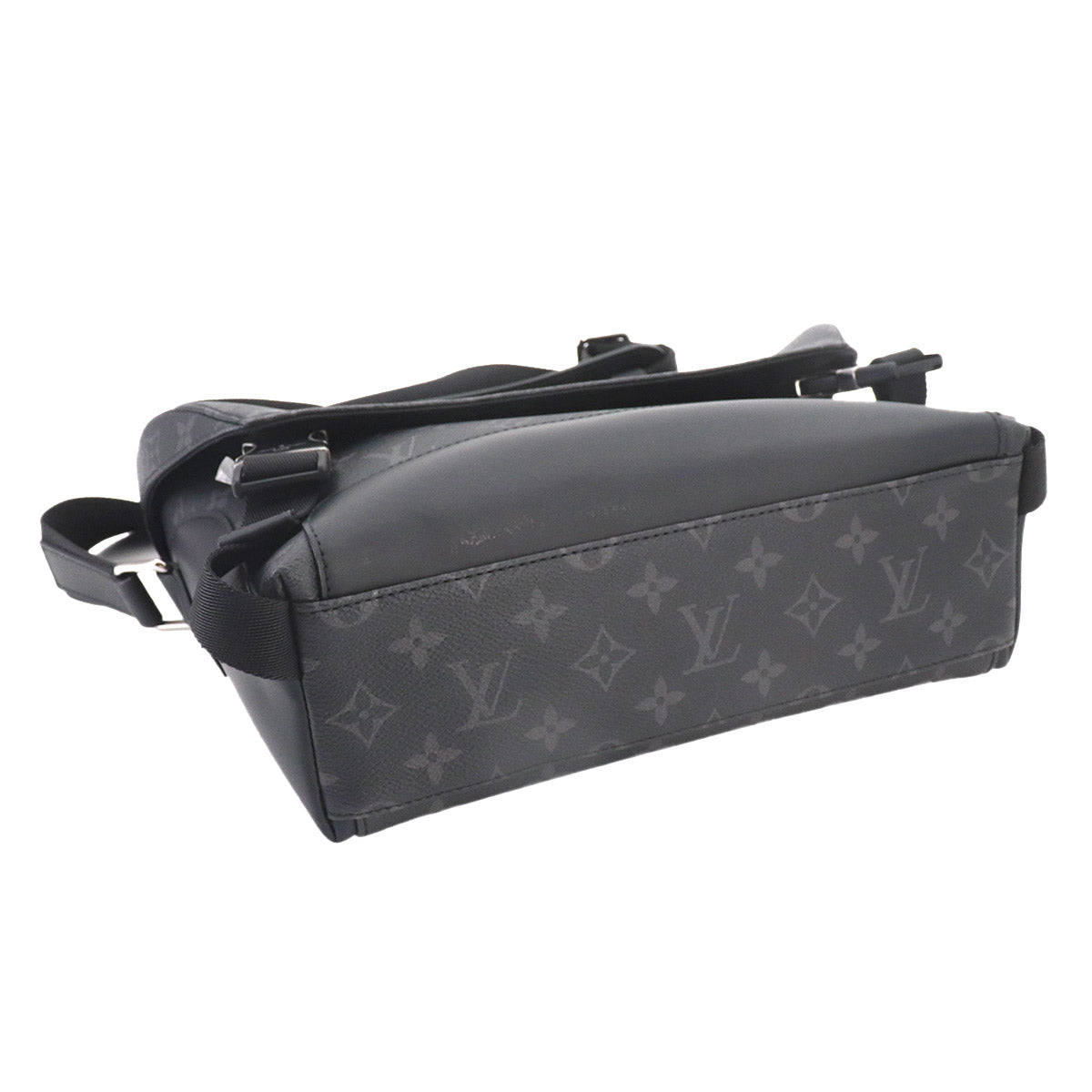 Monogram Eclipse Messenger Voyage PM Shoulder Bag M40511