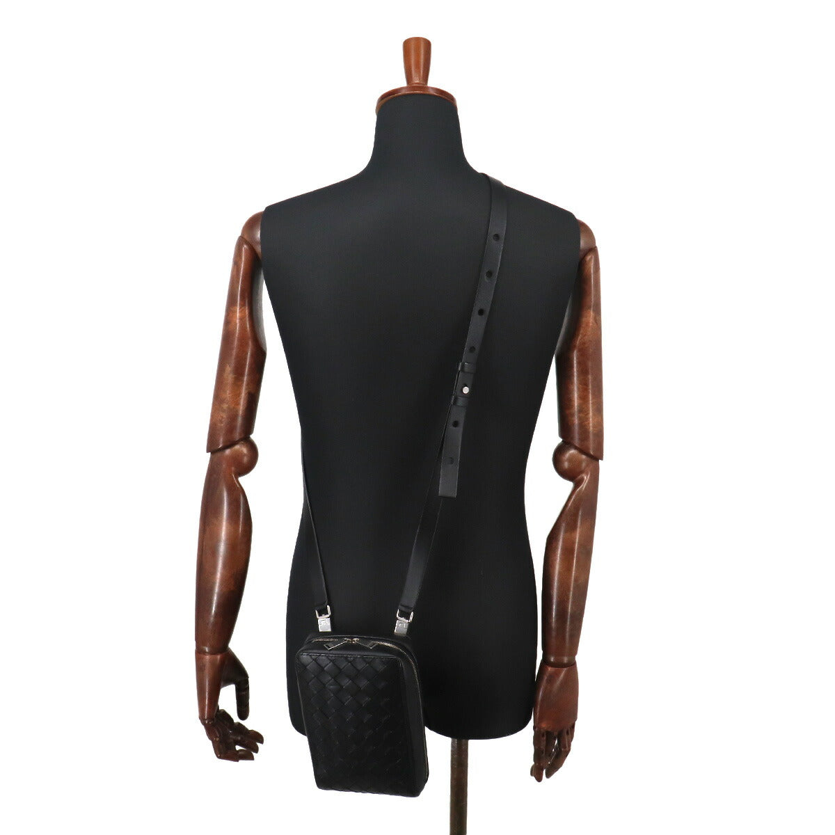 Intrecciato Crossbody Shoulder Bag Black 592692