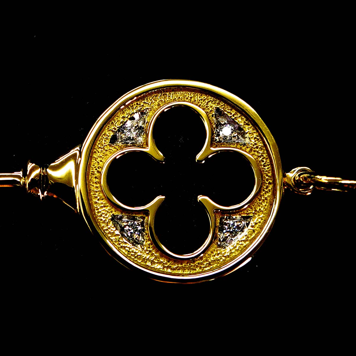 Clover Key Diamond Pendant Top 18K Yellow Gold 750