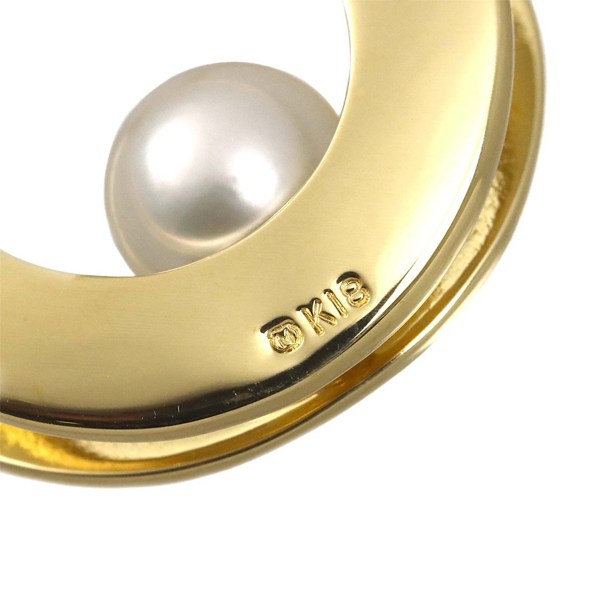 Akoya Pearl 6.5mm Necklace 18K Yellow Gold 750