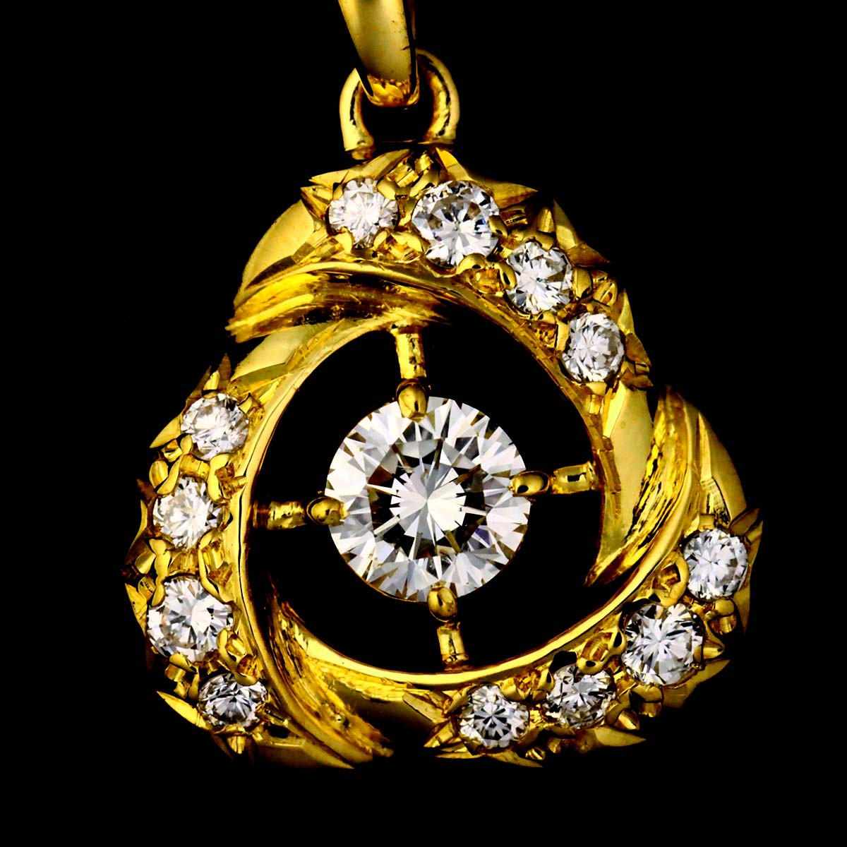 Diamond Necklace 18K Yellow Gold 750