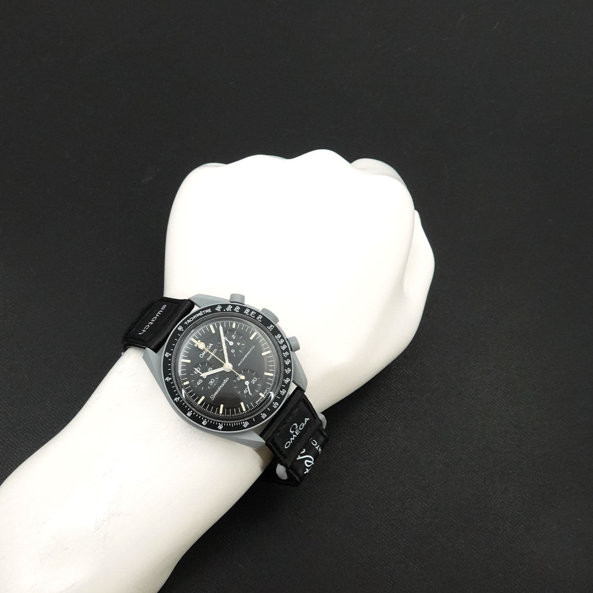 BIOCERAMIC MOONSWATCH MISSION TO THE MOON SO33102-110 Quartz