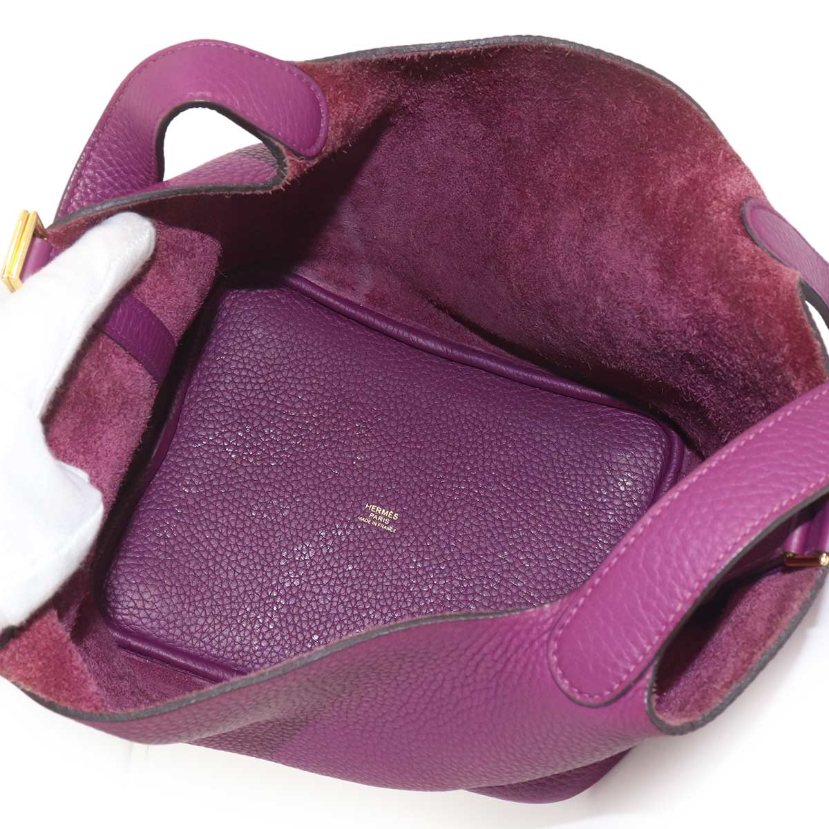 Picotin Lock 22 MM Hand Bag Taurillon Clemence Anemone