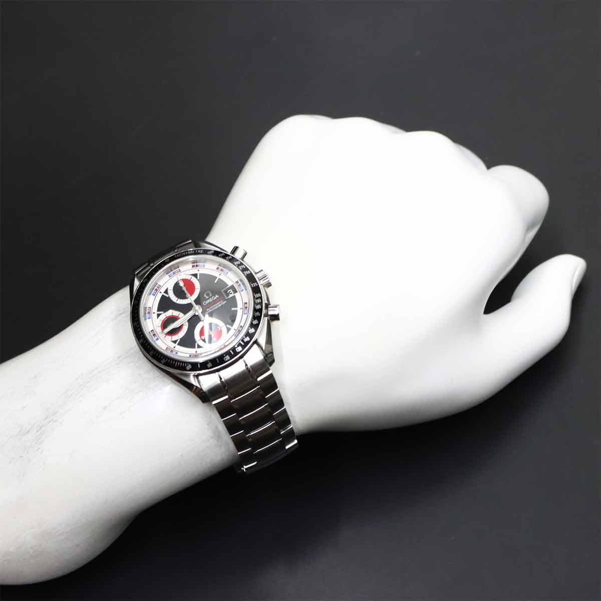 Speedmaster Date 3210.52 Chronograph Black Red Dial Mens Watch