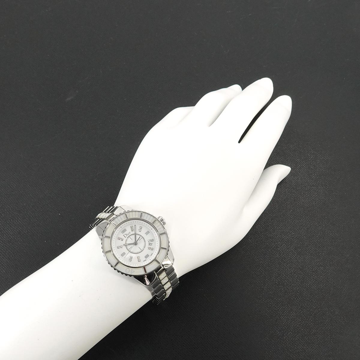 Christal CD113111 16P Diamond White Dial Ladies