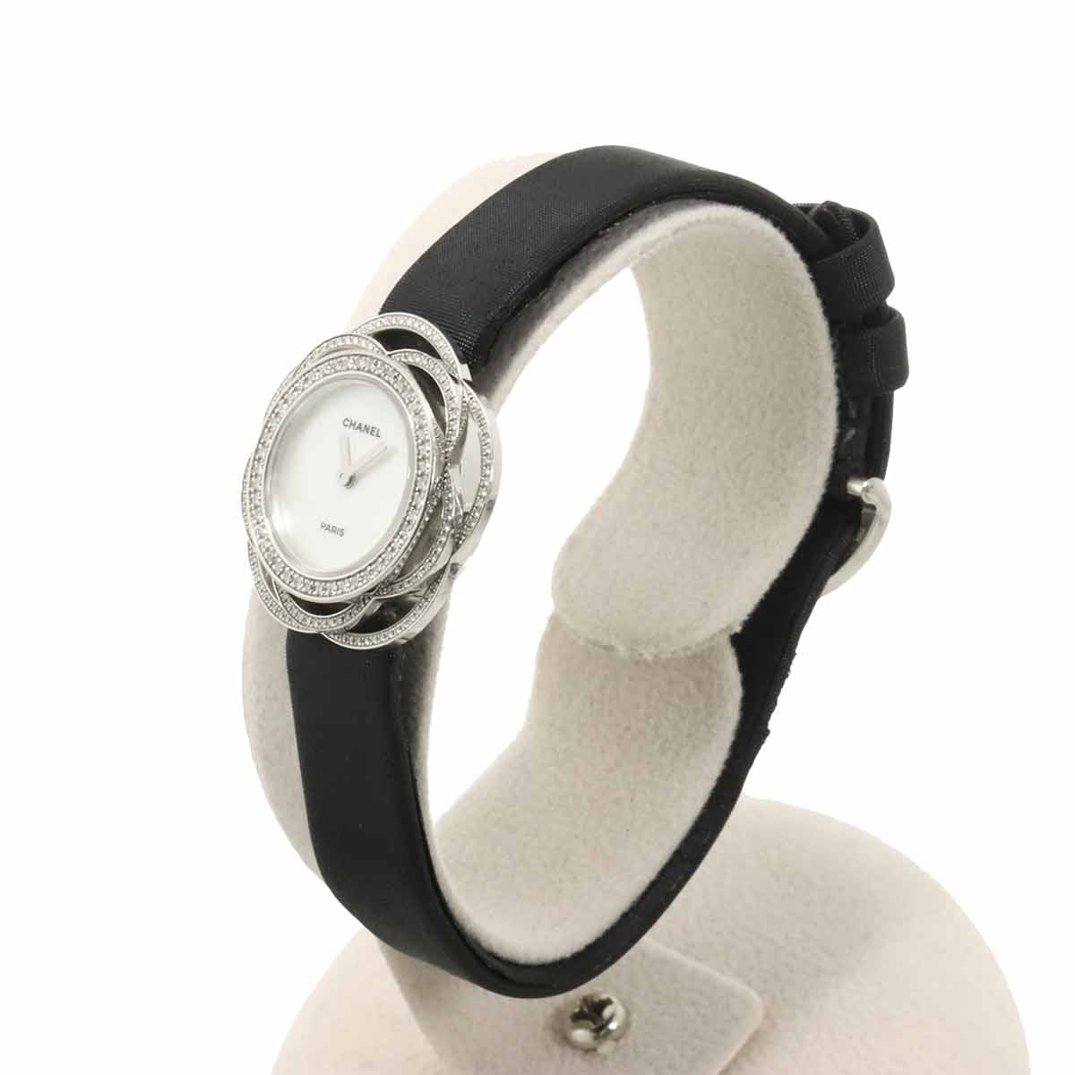 Camellia J10943 Quartz Diamond 750 WG White Shell Dial