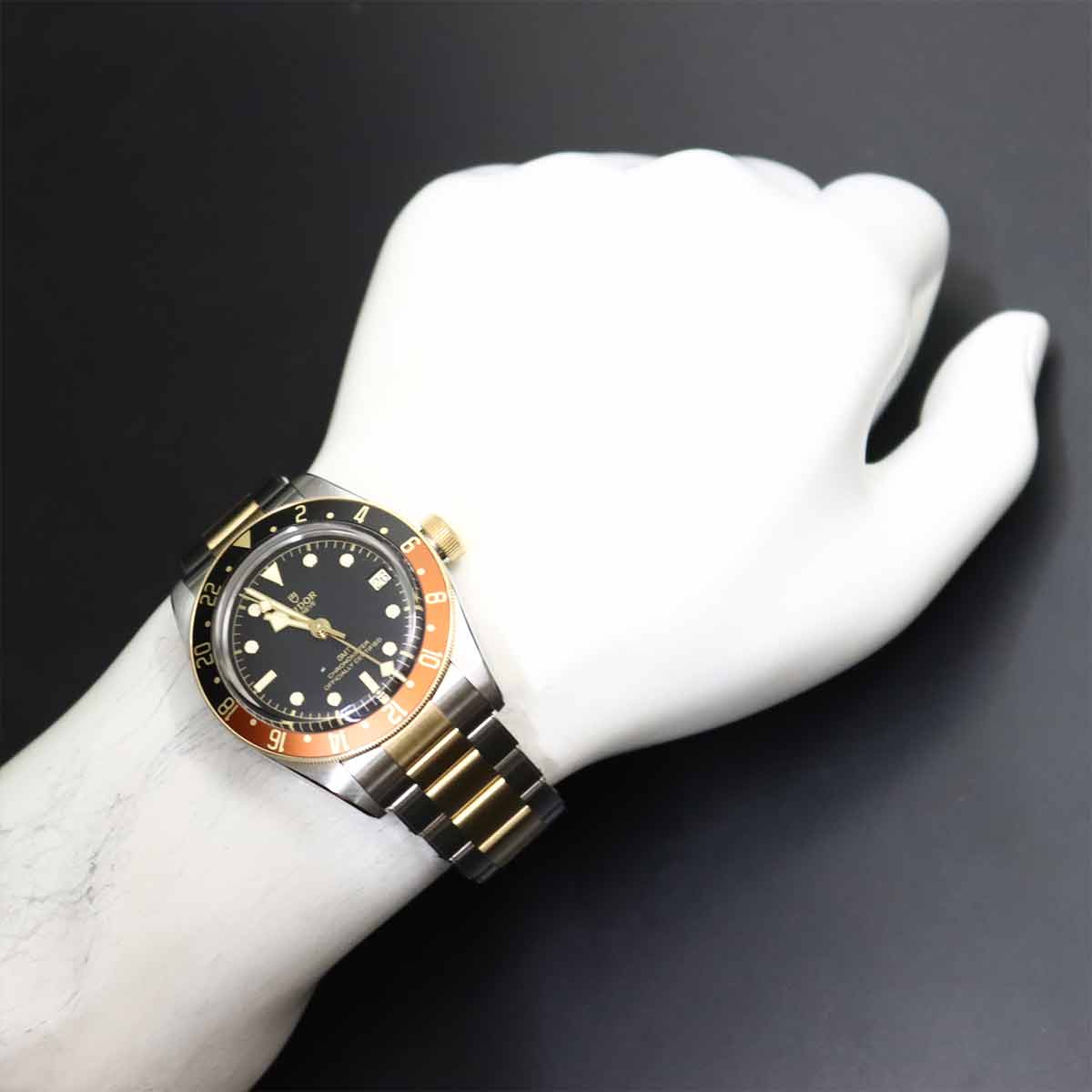 Black Bay GMT S&G 79833MN Black Dial Automatic Mens Watch