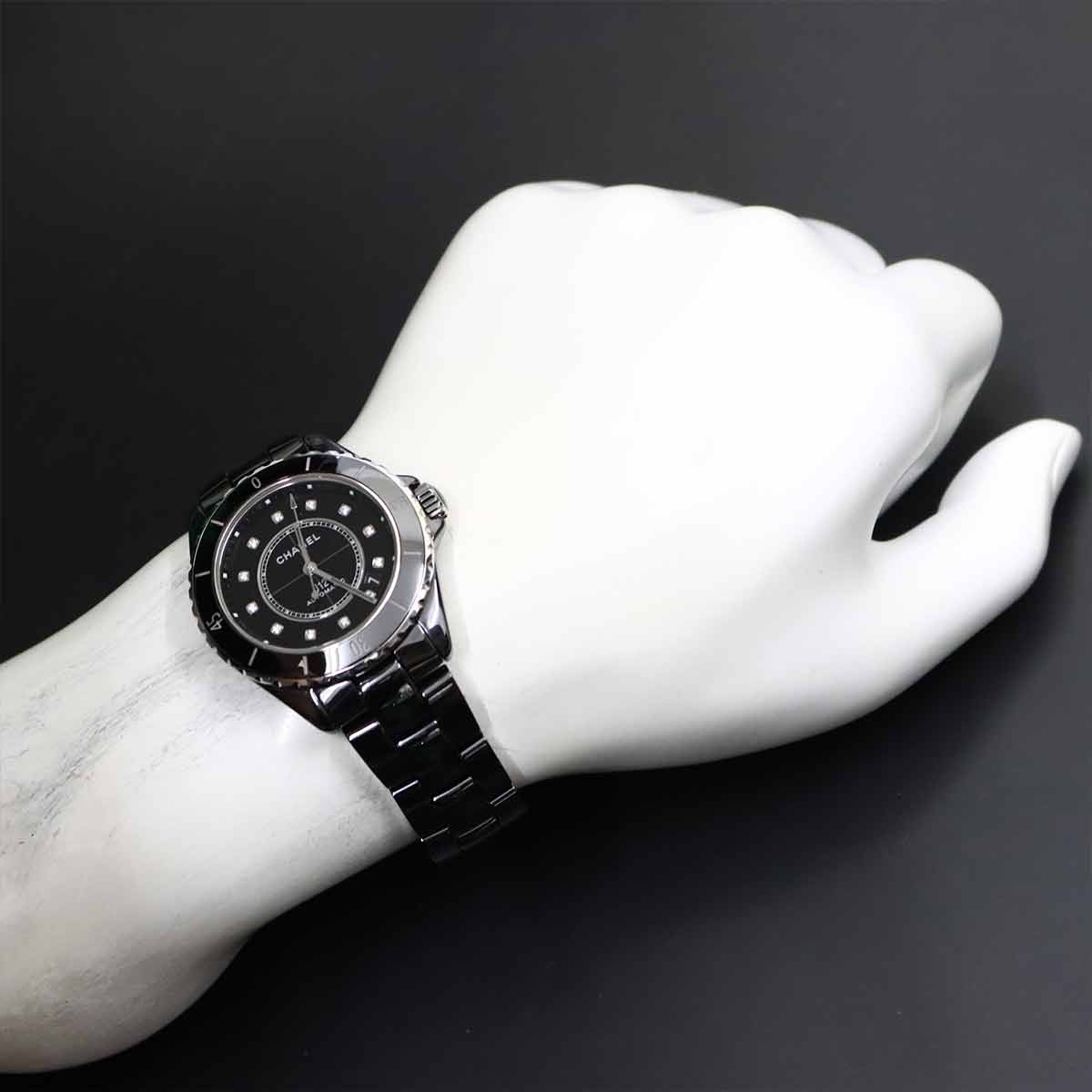 J12 H5702 38mm 12P Diamond Automatic Black Dial Mens Watch