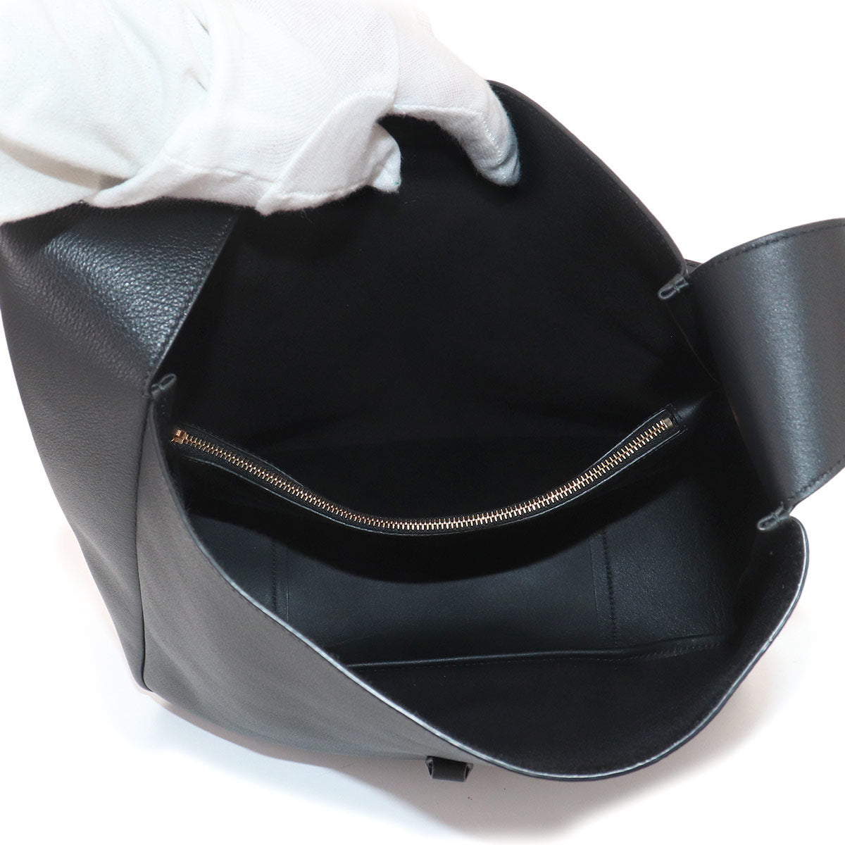 LE5A7 Large Shoulder Bag Leather Black 753837 Purse
