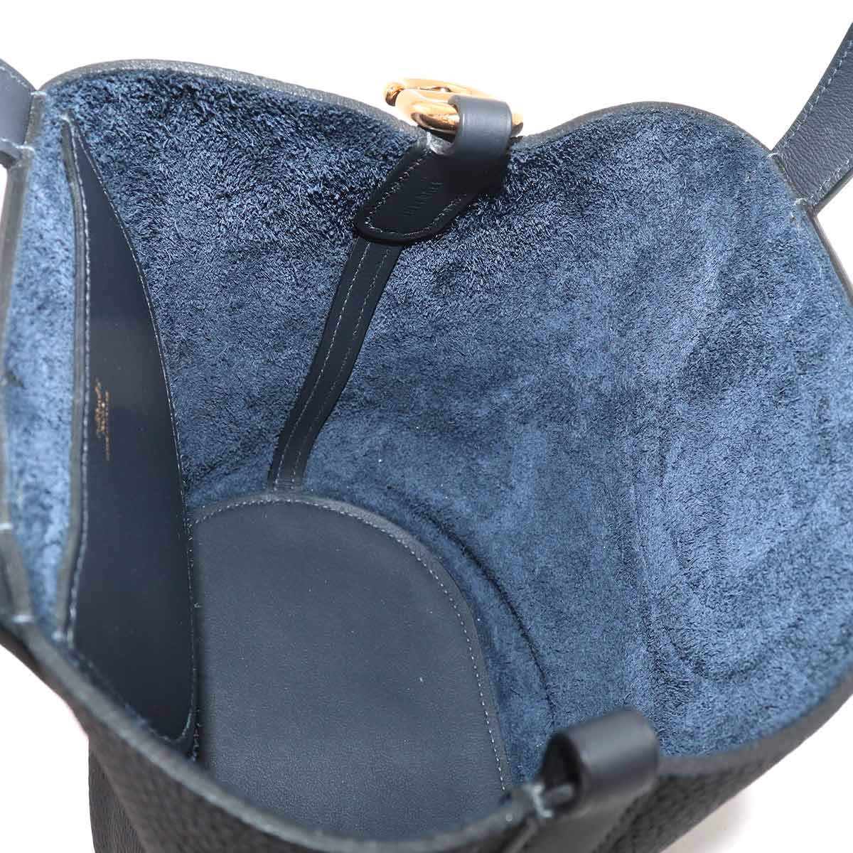 In the Loop 18 Hand Bag Taurillon Clemence Swift Caban Purse