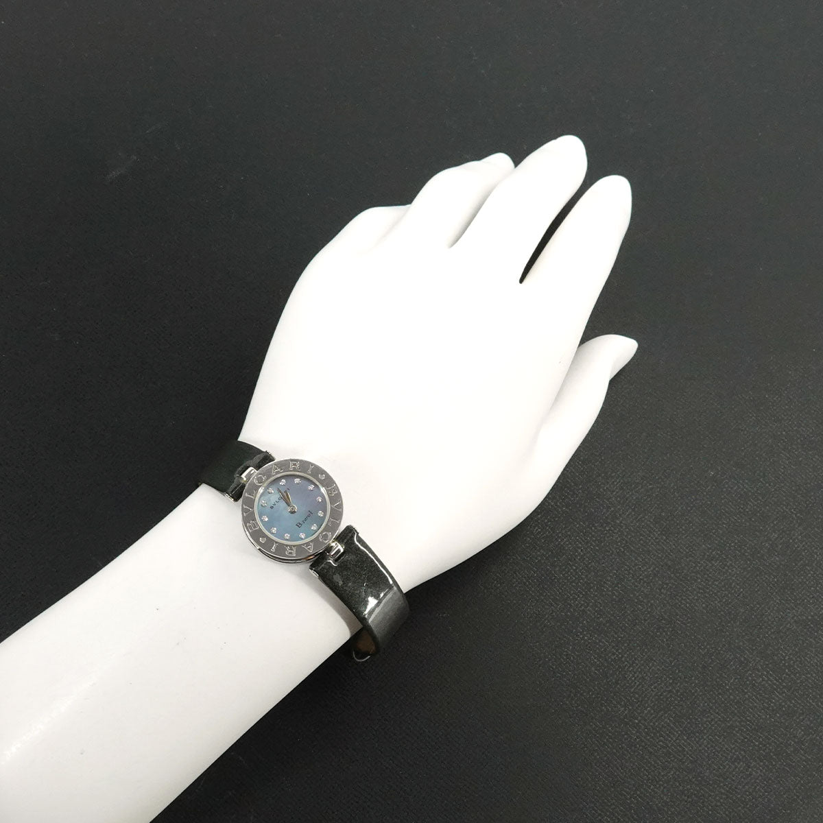B-Zero1 BZ22S Bangle Watch Quartz Blue Shell Dial Ladies