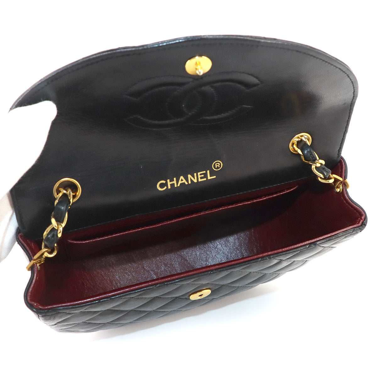 Matelasse Chain Shoulder Bag Leather Black Coco Logos Purse