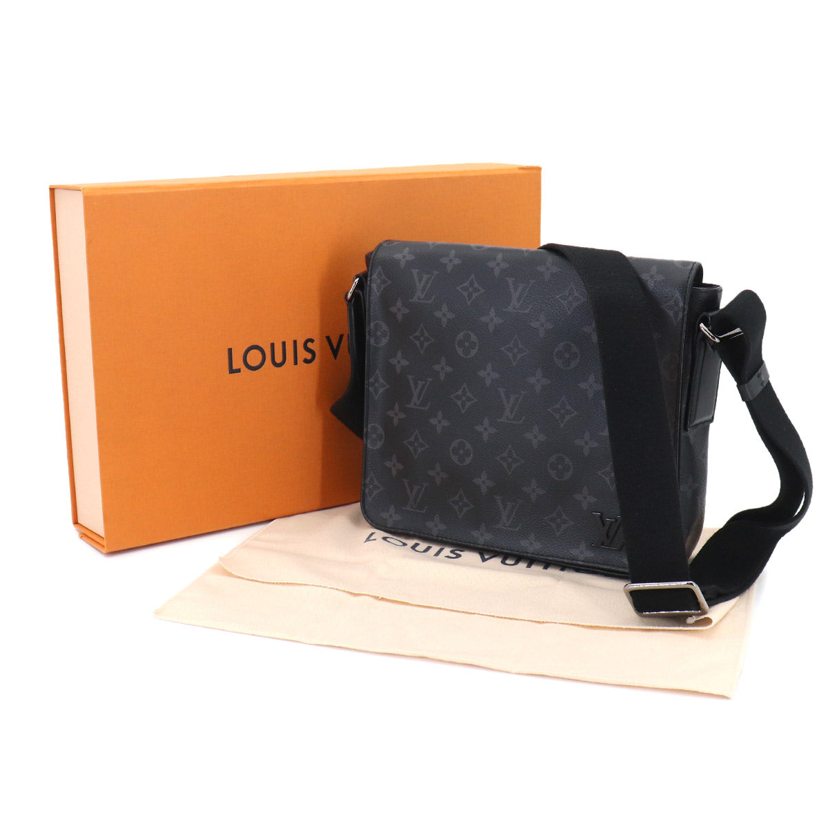 Monogram Eclipse District PM NM Shoulder Bag M44000