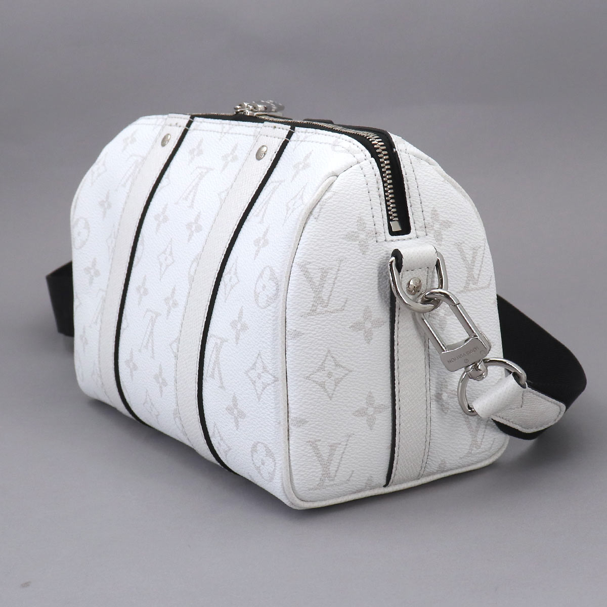 Taigarama City Keepall Shoulder Bag Optic White M27644